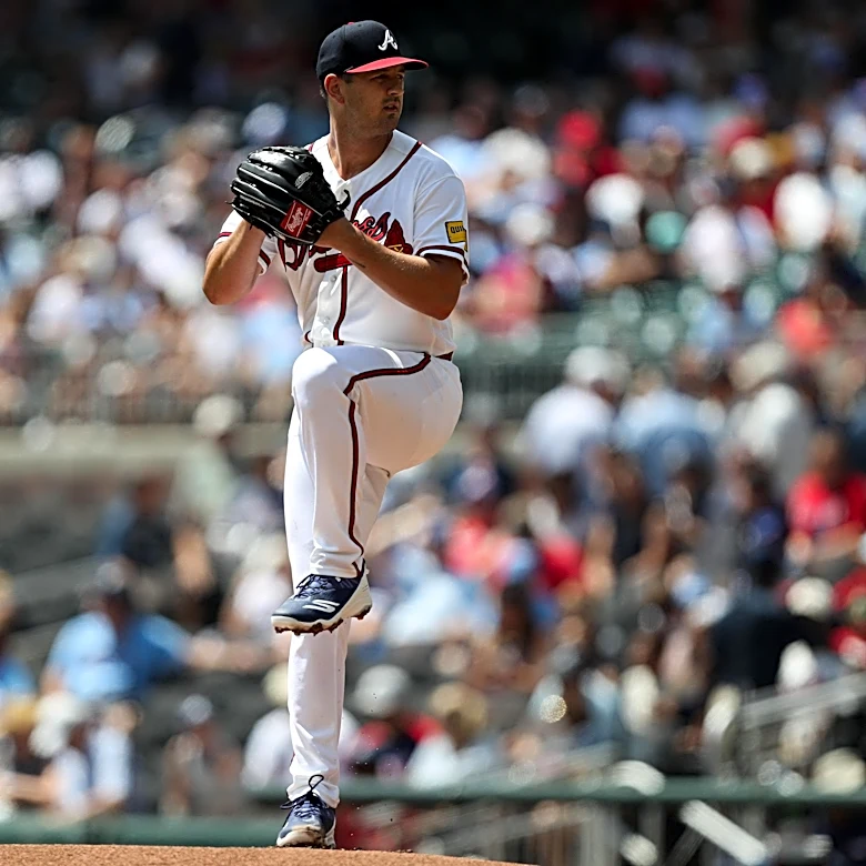 Tyler Mahle gets the call for Game 3 of Braves-Phillies clash