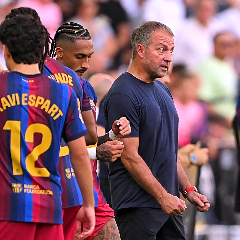Hansi Flick talks Lamine Yamal, Fermin Lopez and Rodri after Barcelona hammer Valencia