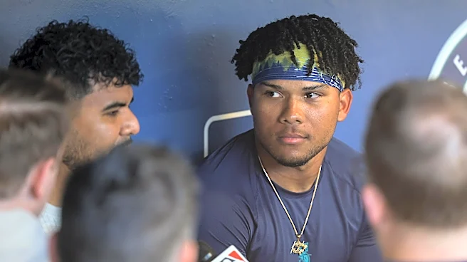 Mariners call up Michael Arroyo to provide an on-base spark