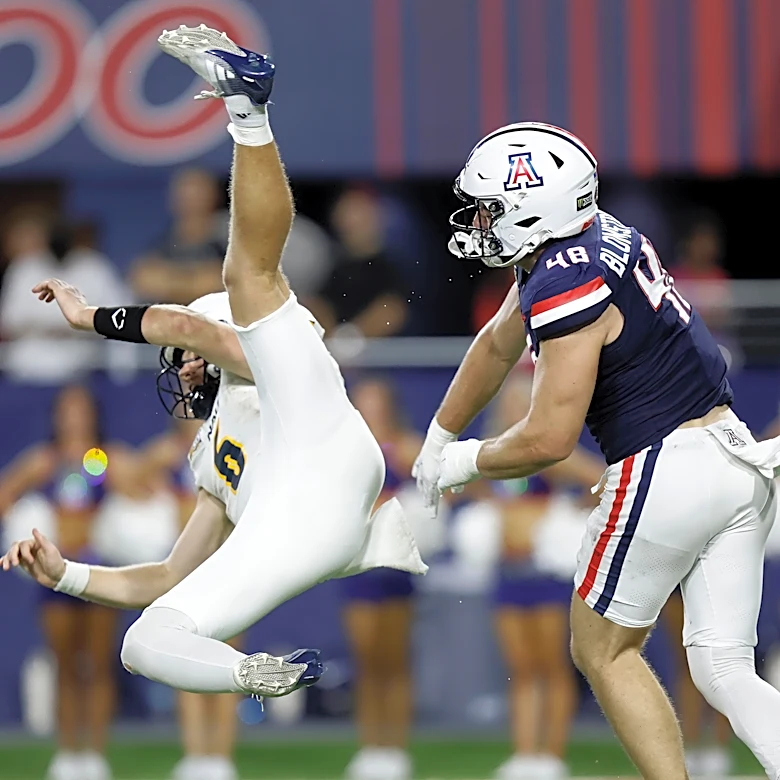Tracking snap counts and Pro Football Focus grades from Arizona’s victory over NAU