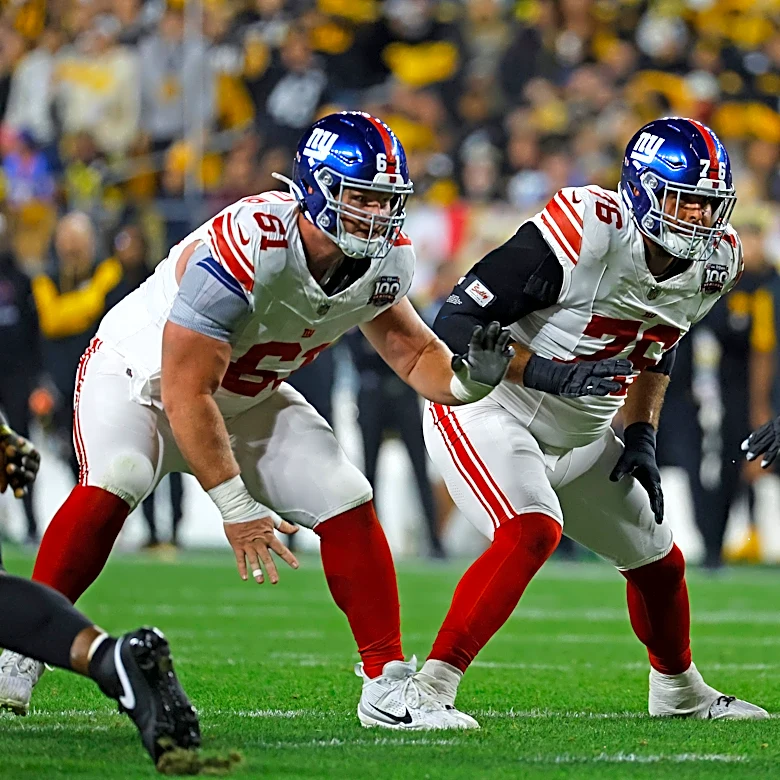 NY Giants give guard Jon Runyan Jr. two-year contract extension