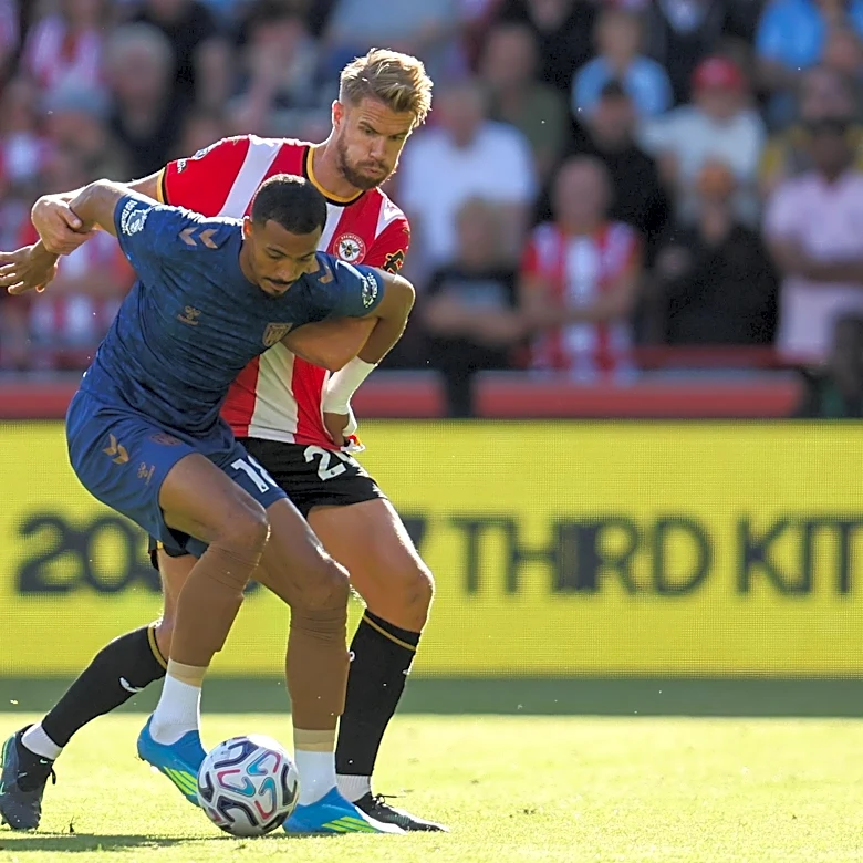 Fan Letters: Two Up Top For Arsenal? Can Sunderland Sort Their Club Communications?