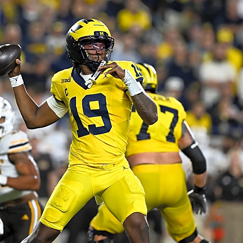 PFF grades, snap counts from Michigan’s narrow win over Western Michigan