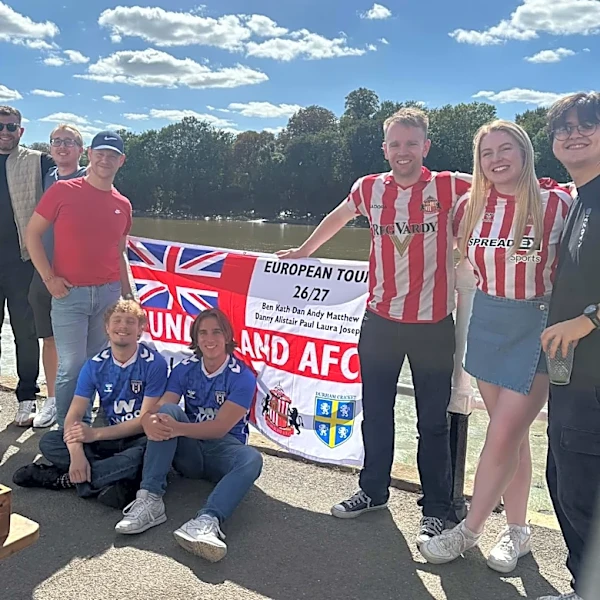 Sunderland Stand Tall at Brentford Despite the Doubters