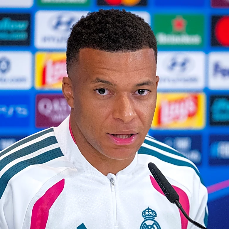 Kylian Mbappe: “We all need to improve defensively, and with the ball too”