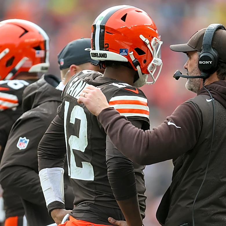 New QB ranking has Browns Shedeur Sanders the lowest, by a lot