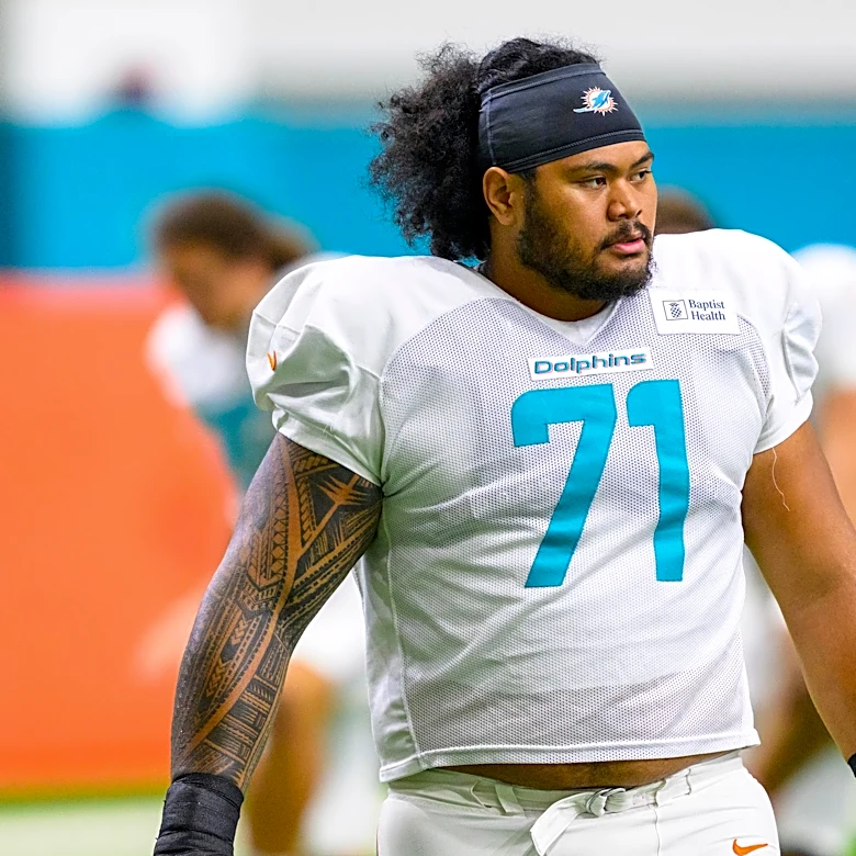 Fans worry about Dolphins secondary, offensive line as Week 1 begins