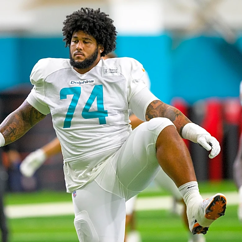 Patrick Paul, Aaron Brewer bullish on Kadyn Proctor’s Dolphins debut