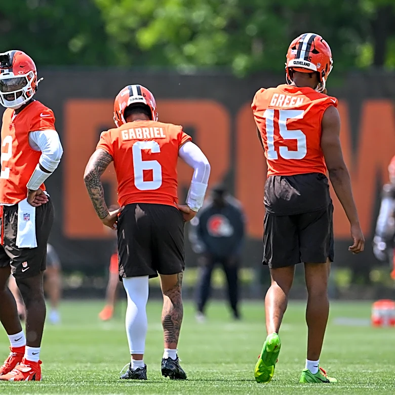 Did Browns HC Todd Monken tip his hand about the QB rotation?