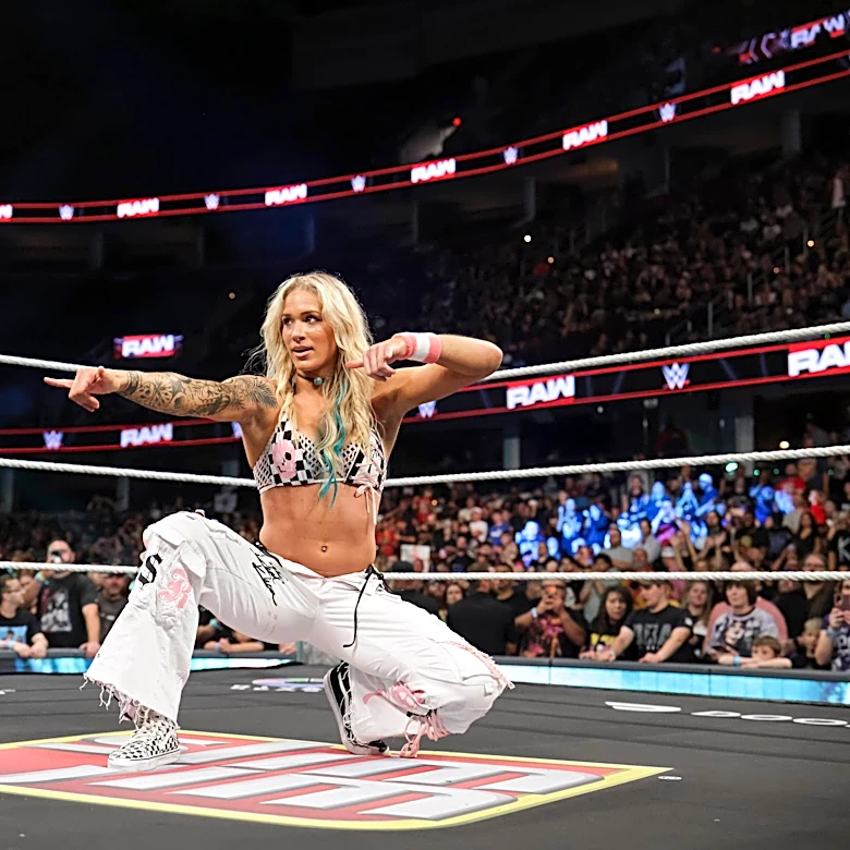 Sol Ruca qualifies for Money in the Bank ladder match