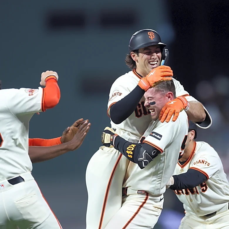 Giants work late for Labor Day win