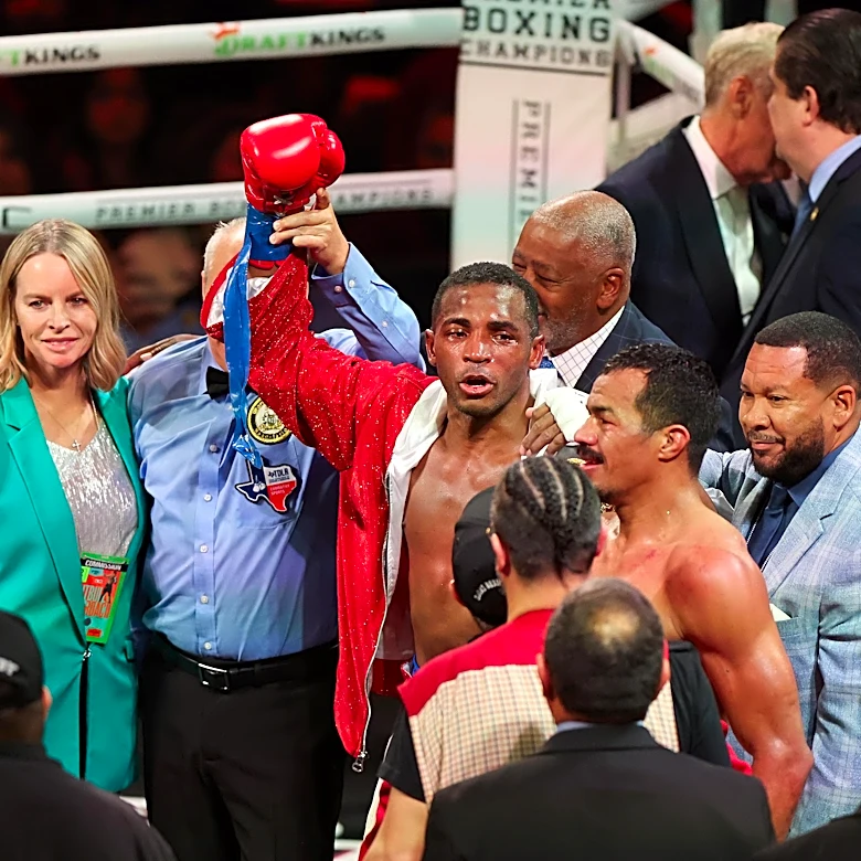 Erislandy Lara vs Tim Tszyu in the works for December