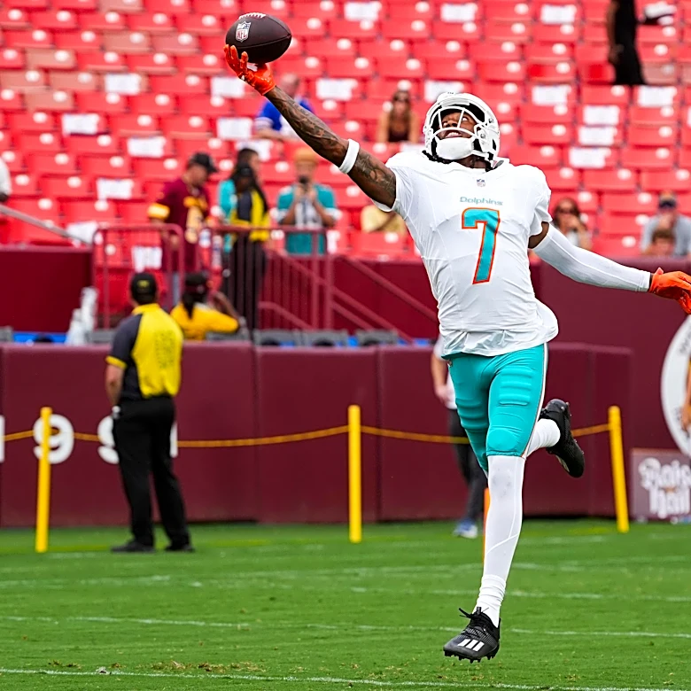 Two rookie receivers named starters on Dolphins Week One depth chart