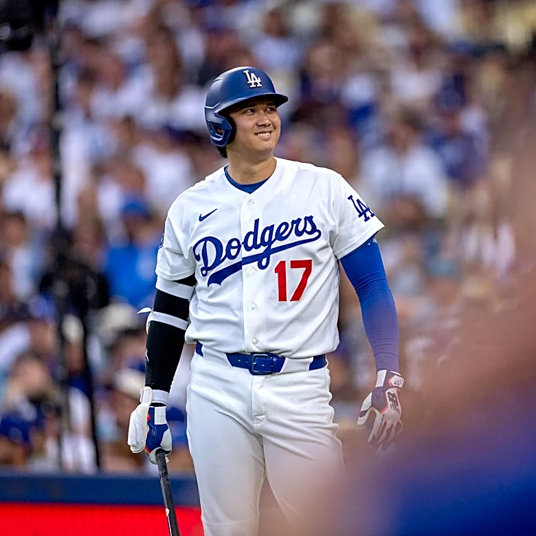Shohei Ohtani out of lineup as Dodgers ease him back into play