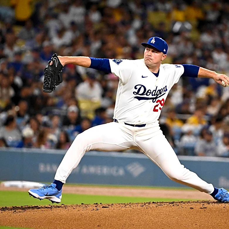 Cincinnati Reds vs. Los Angeles Dodgers – Nick Lodolo vs. Tarik Skubal
