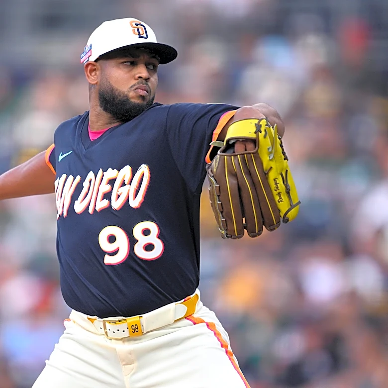 Randy Vásquez is a reliever now