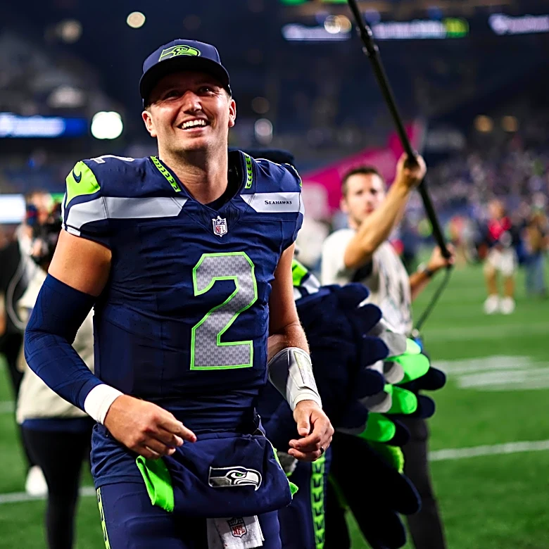 Seahawks News: Seahawks grind out big win at home over the Patriots