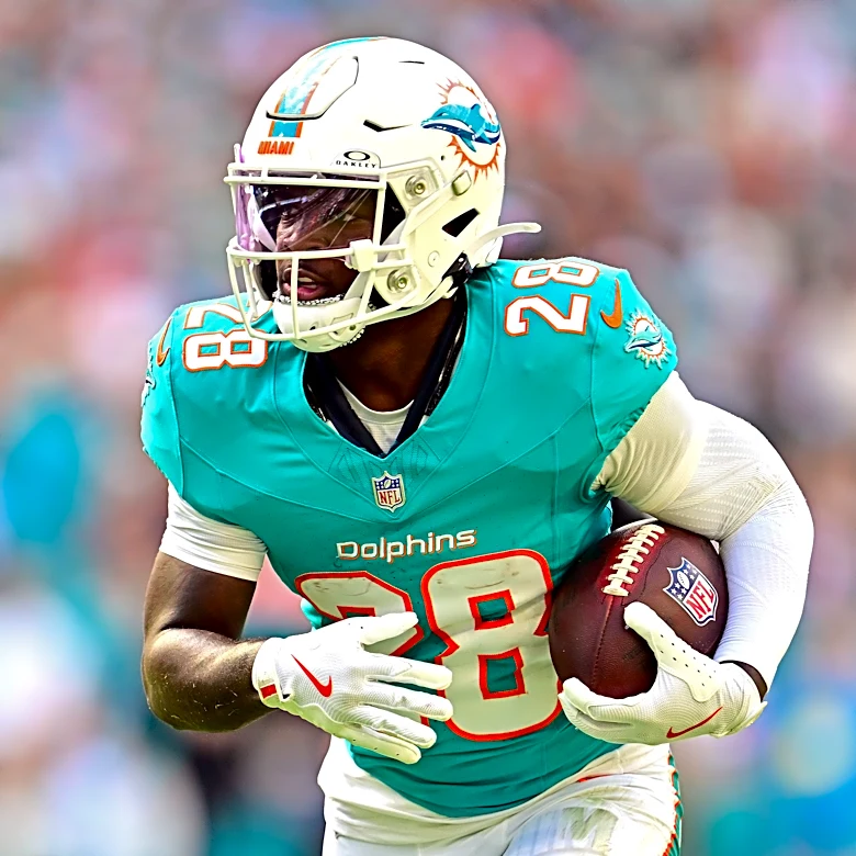 De’Von Achane aiming for NFL rushing title, ready for Week 1