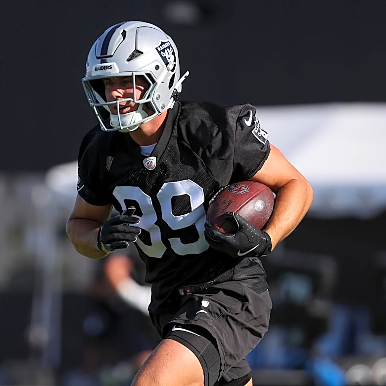 Los Angeles Chargers news: Bolts may avoid facing Brock Bowers in Week 2