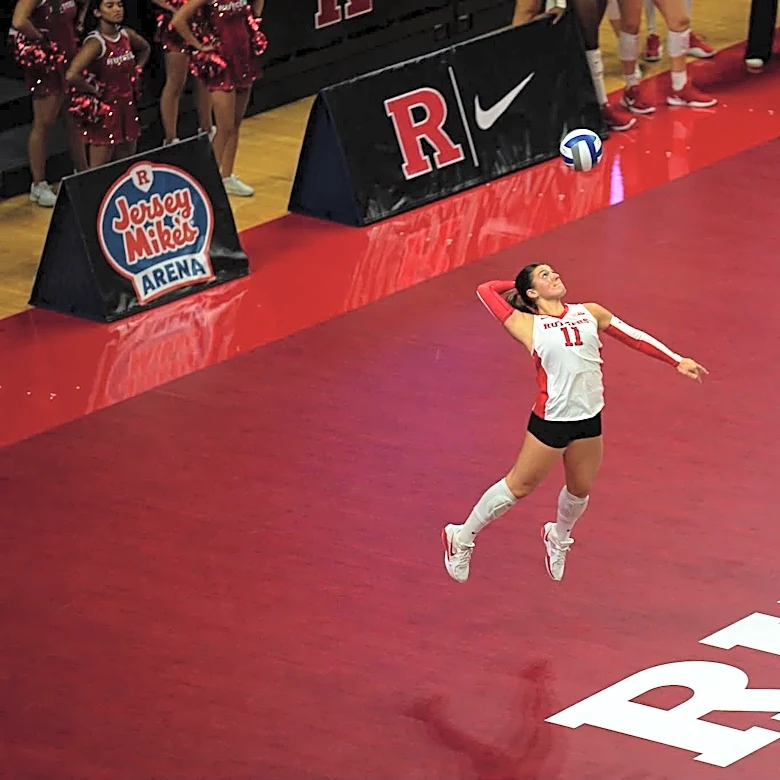 Volleyball Sweeps Stony Brook and Finally Looks Like One Team