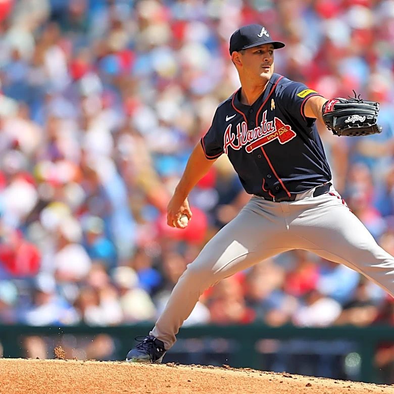 Tyler Mahle looks to play Grim Reaper for Philly