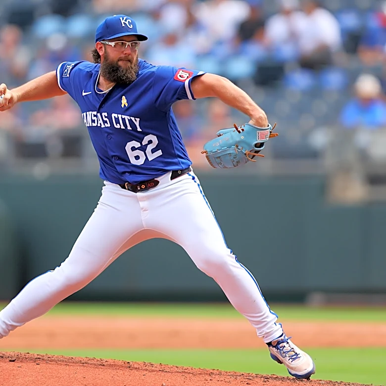 Royals at Red Sox, September 12 live game discussion