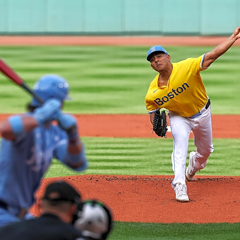 Jenzo jack not enough; Royals lose