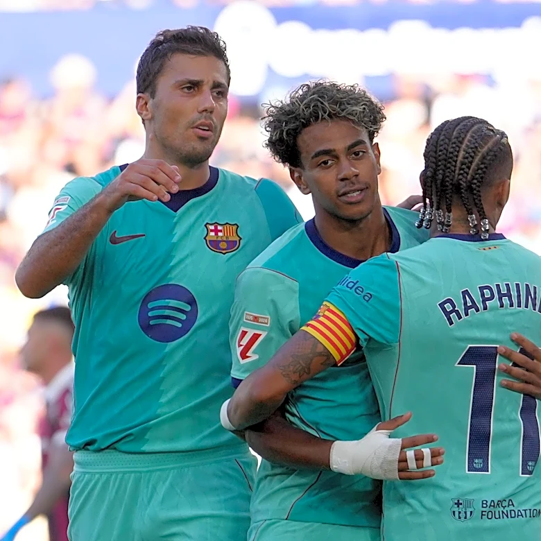 Levante 2-4 Barcelona: Lamine Yamal bags brace as La Liga leaders stay perfect