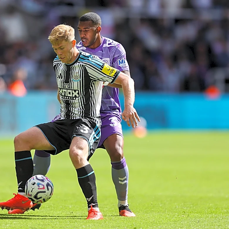 Newcastle Confirms Lewis Hall News Before Leeds Game