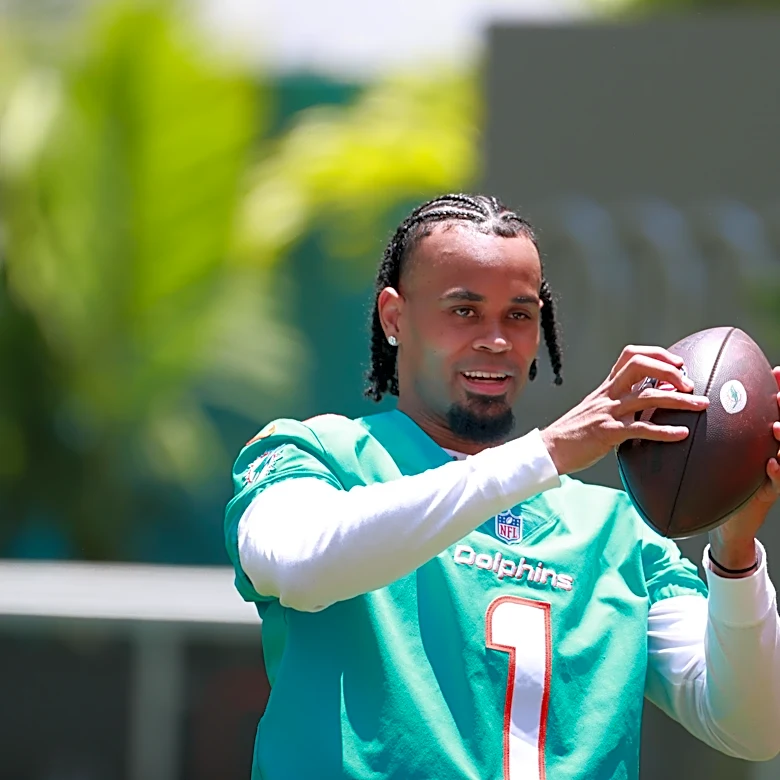 Jalen Tolbert inactive for Dolphins vs. Raiders