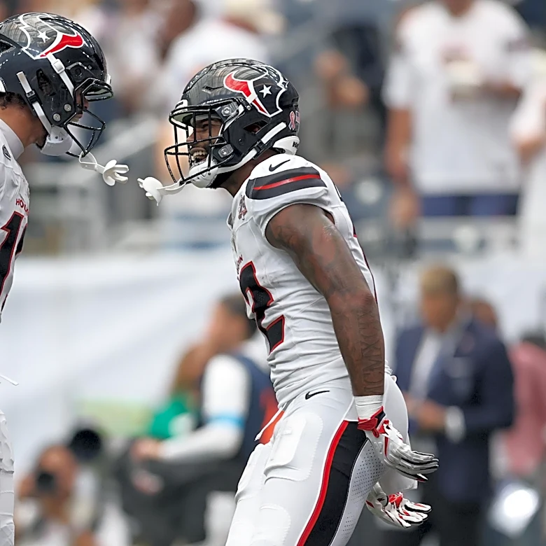 Texans lose heartbreaker to Bills 36-31