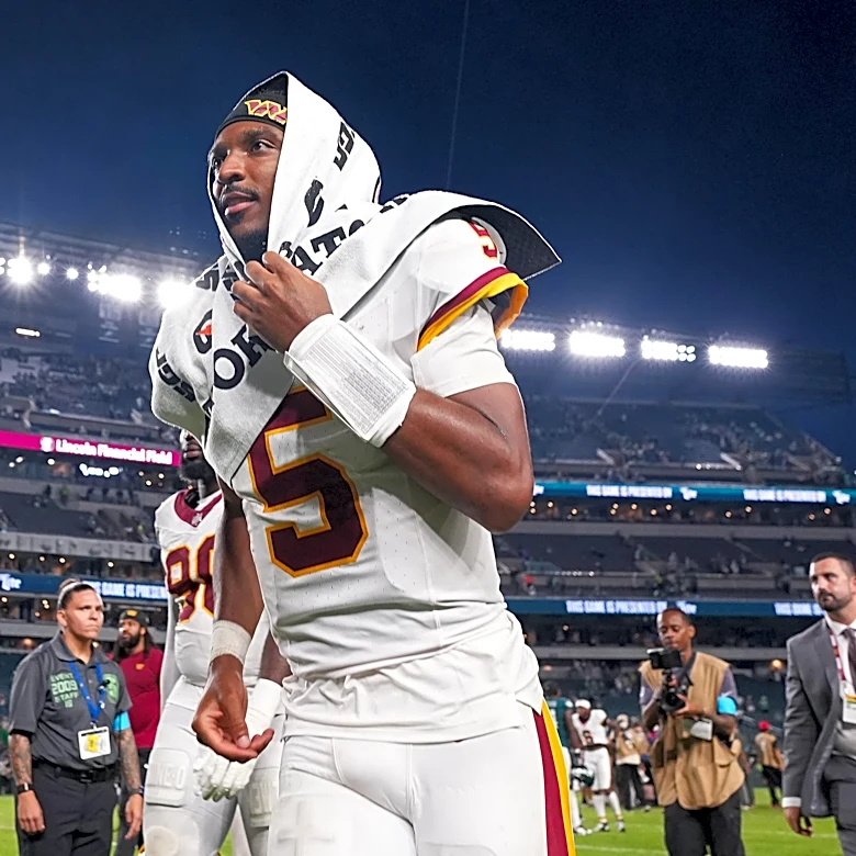 Inside failed Commanders 2-point conversion that secured loss to Eagles