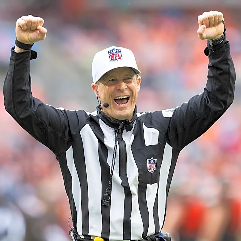 The Packers’ defense got hung out to dry in Week 1