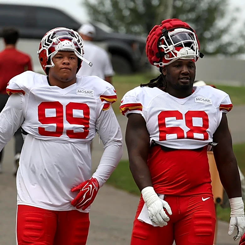 Chiefs make 2 practice squad elevations ahead of season opener