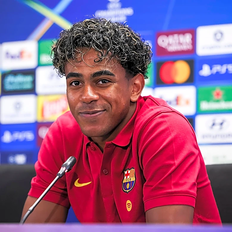 Football legend explains why Lamine Yamal should not win the Ballon d’Or this year