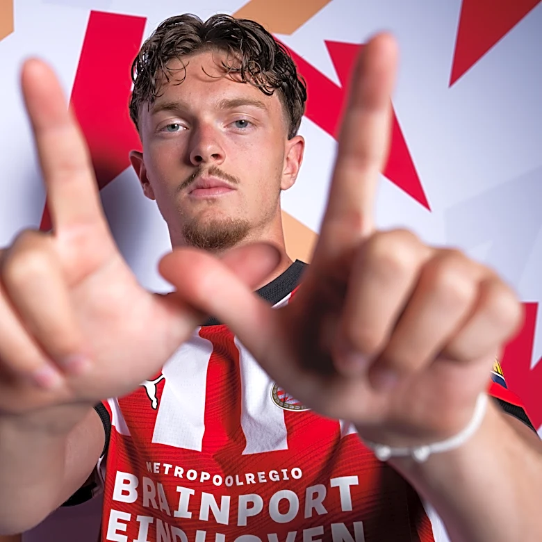 Bayern Munich News: FC Bayern battling Liverpool, Real Madrid for PSV’s Paul Wanner?; Real Madrid eyeing Bundesliga goalkeeper?; Erling Haaland vs....