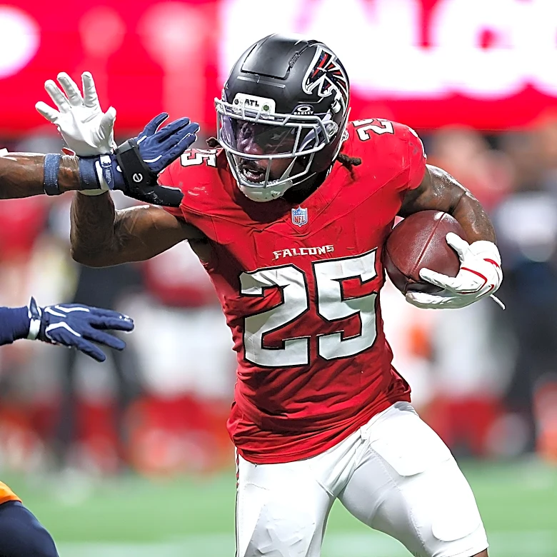 Cowboys add another running back to the active roster