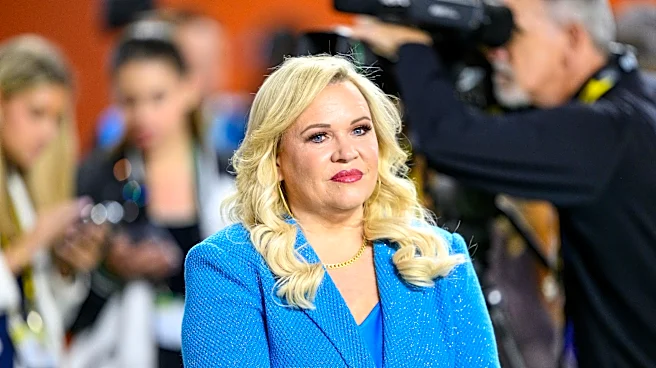 Texas QB Arch Manning releases statement apologizing to Holly Rowe