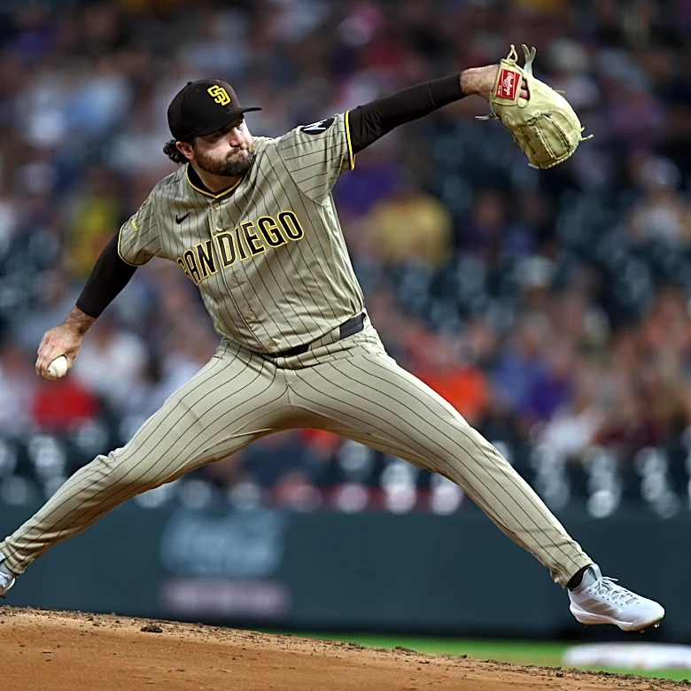 San Diego edges out Rox to continue win streak