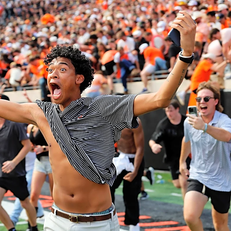Week 2 Cobs: Mullets, Crazy Quarterbacks and a Fan Calling Plays