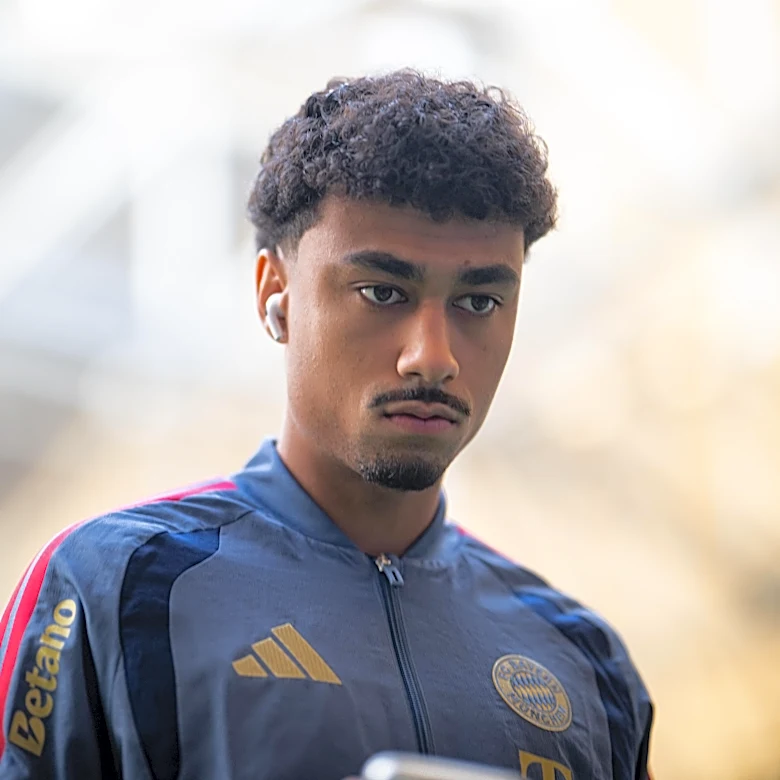 Pundit lauds Nathaniel Brown’s versatility as big asset to Bayern Munich