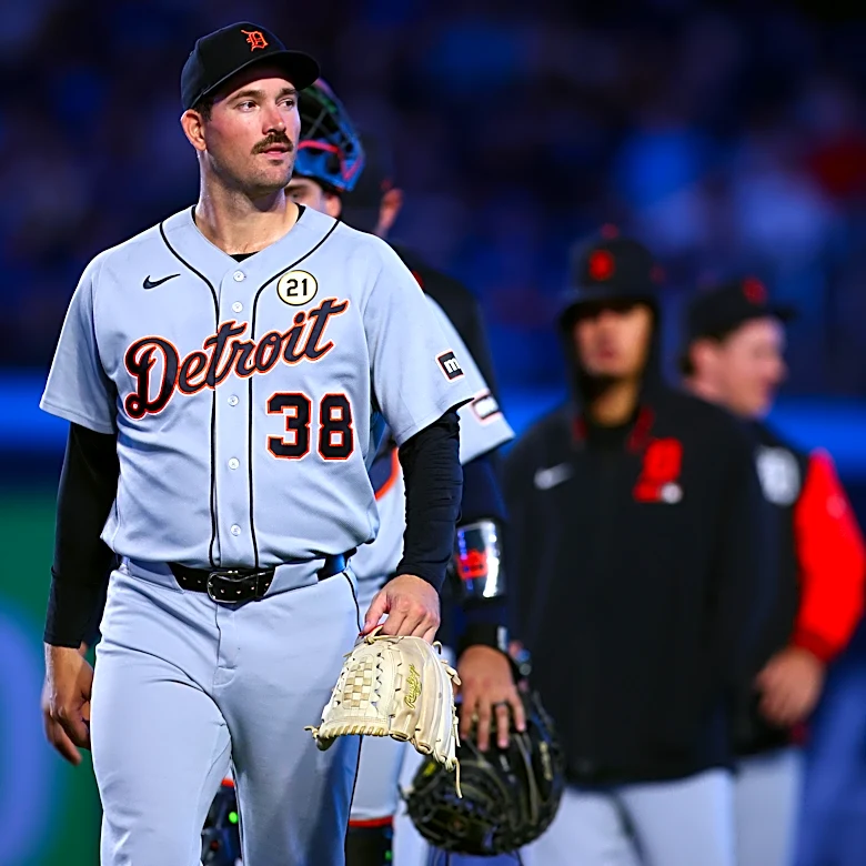 Tigers crush Blue Jays for sixth straight victory