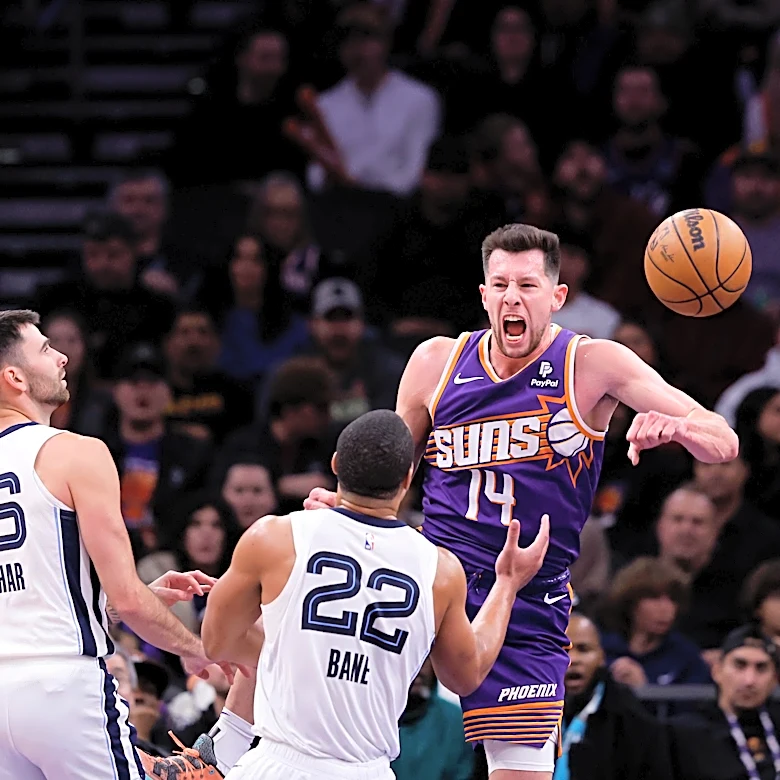 Knicks sign John Konchar and Drew Eubanks to training camp deals