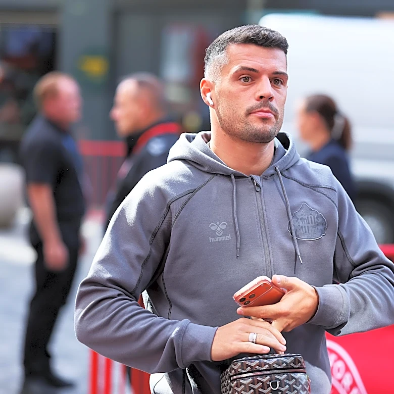 Starting XI: Is This How Sunderland Will Line Up Against AZ Tonight?