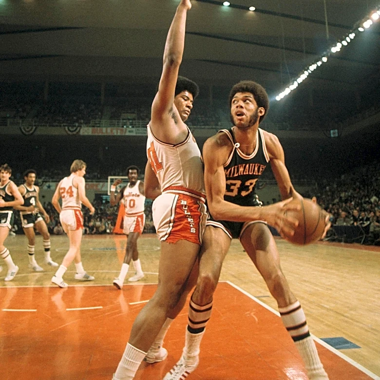 YouTube Gold: Wes Unseld Was A Problem