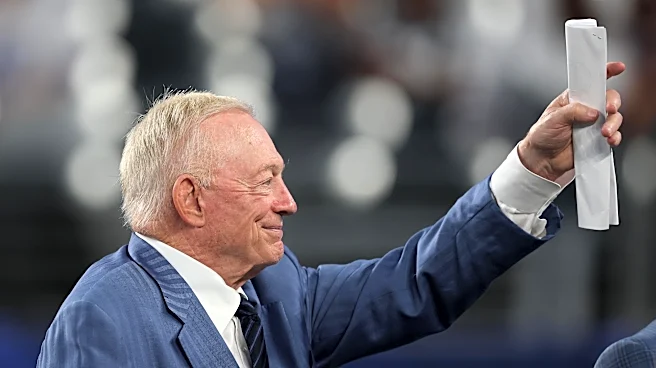 Cowboys news: Jerry Jones wants better communication on defense