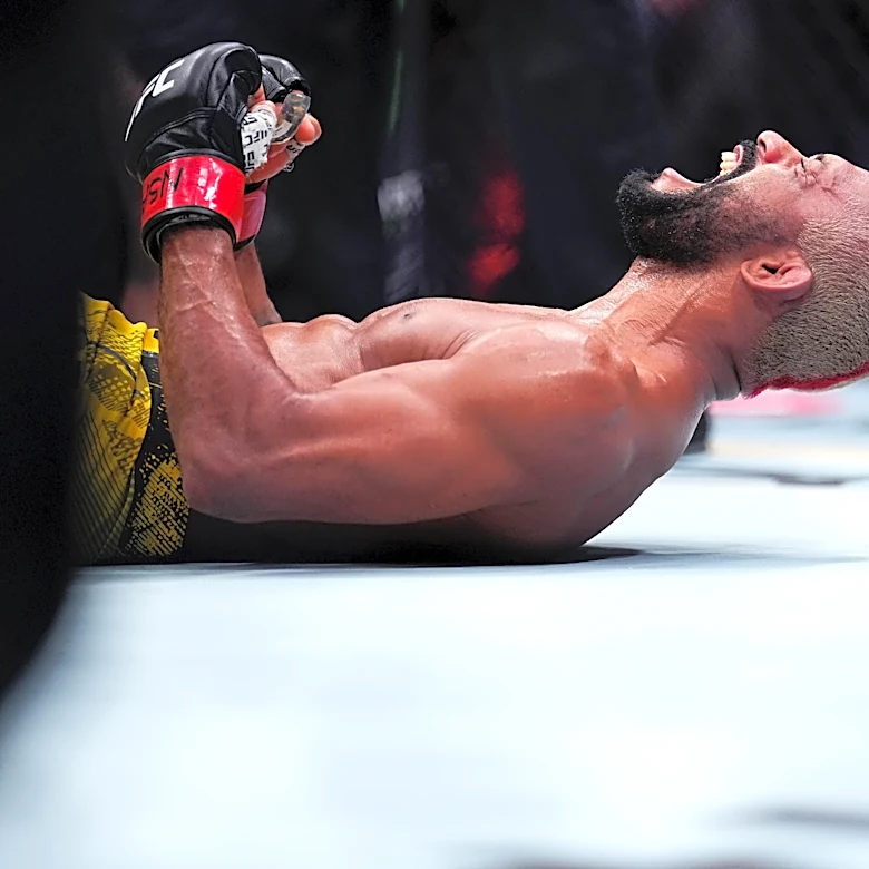 Shut up! Former champ sick of your ‘annoying’ criticism about UFC 332 fight card