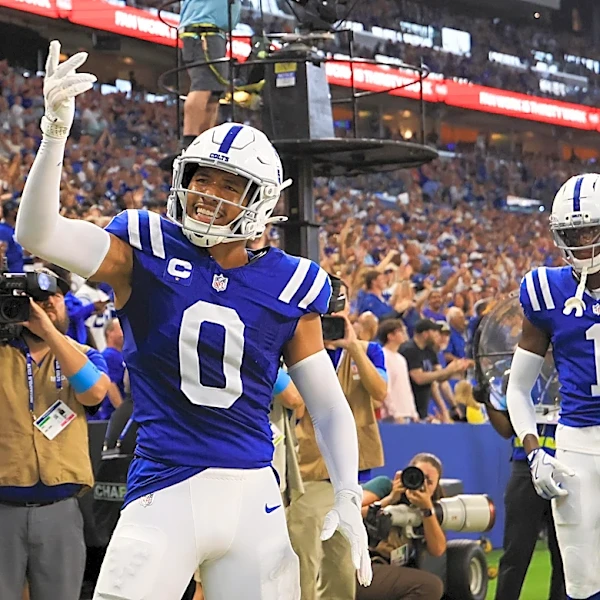 Colts move green dot from Cam Bynum to Akeem Davis-Gaither