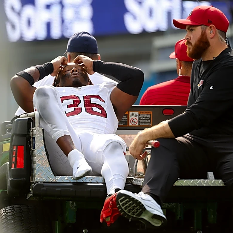 Arizona Cardinals place Kitan Crawford on injured reserve, sign Kalen King from practice squad