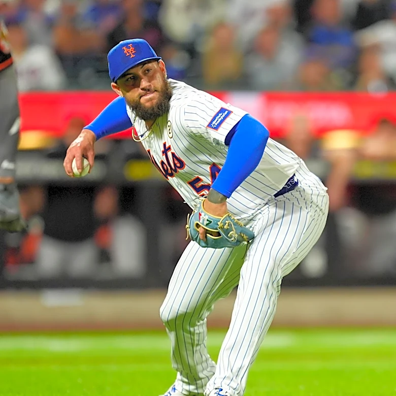 Mets place Stock and Duarte on IL, recall Curry and Yan